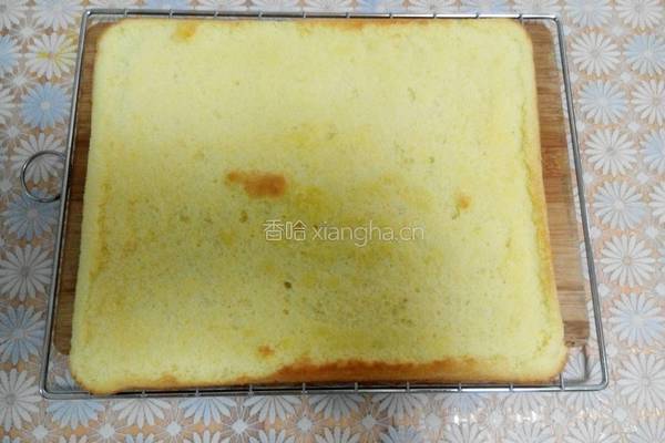 草莓淡奶油蛋糕卷的做法图解17