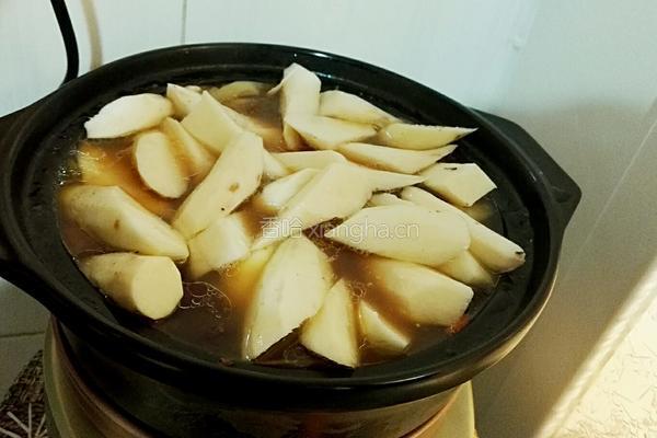 药膳山药炖猪蹄的做法图解14