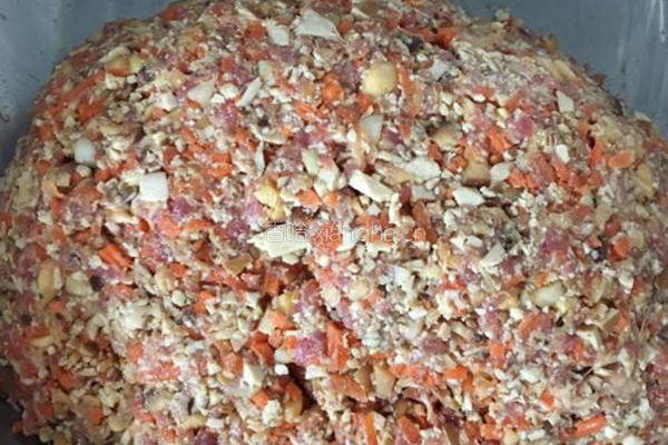 腊肉香菇豆腐饺子的做法图解7