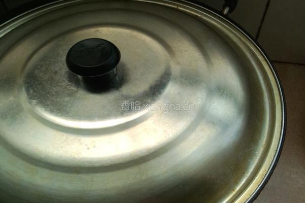 香辣排骨炒黄瓜的做法图解4