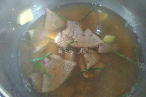 番茄猪肝汤的做法图解5