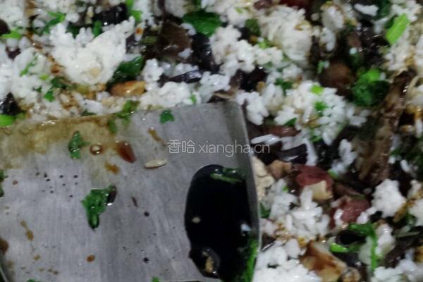 香菇木耳腊肠饭的做法图解6