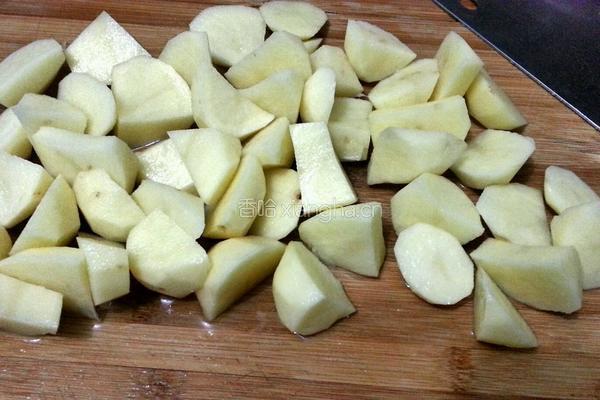 肉沫土豆泥的做法图解2