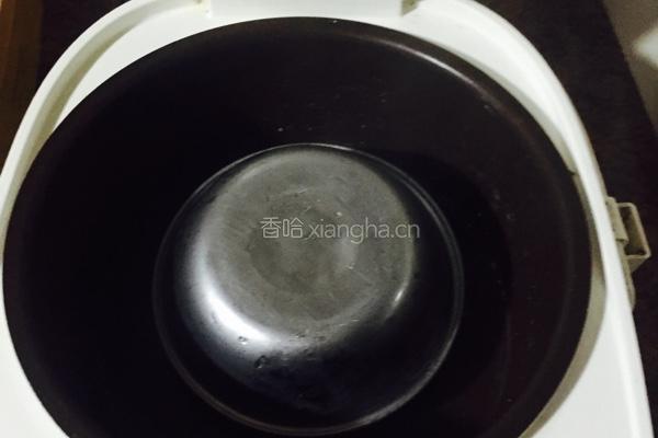 雪梨炖蜜糖的做法图解7