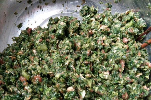 猪肉小白菜水饺的做法图解5