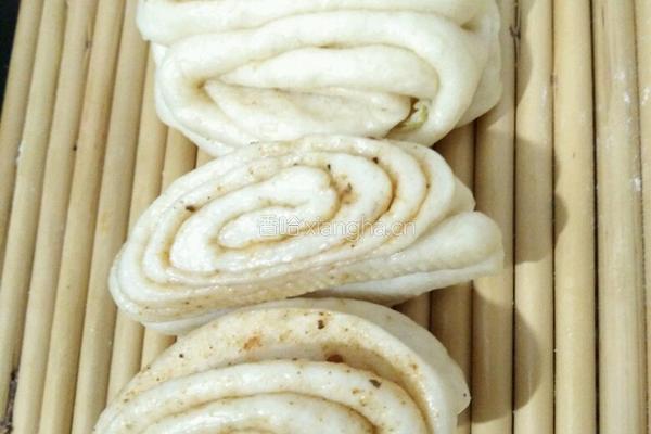 麻辣小花卷的做法图解8