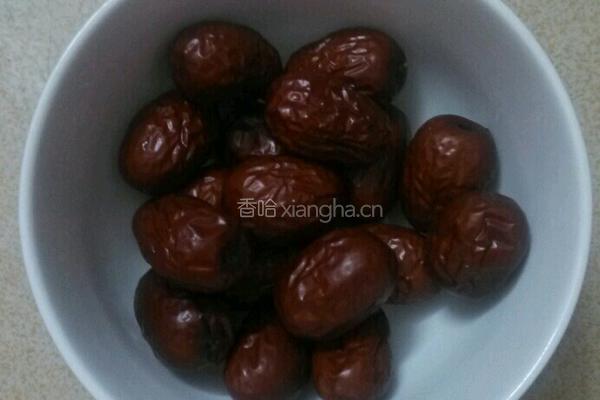 红枣肉末汤的做法图解1