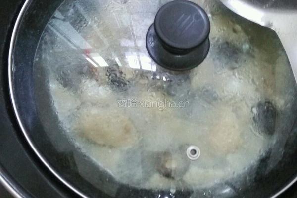 黑菇焖鸡翅的做法图解9