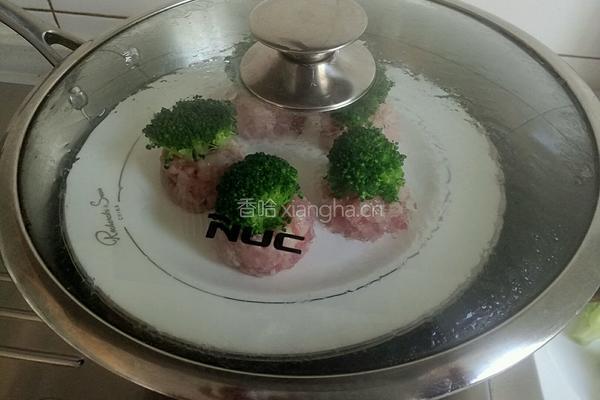 西兰花蒸肉圆的做法图解10