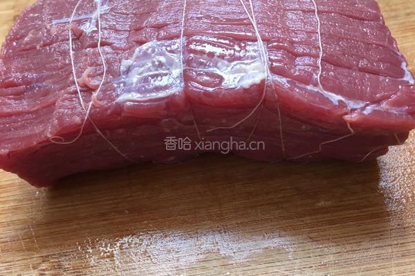 地中海风味烤牛肉的做法图解2