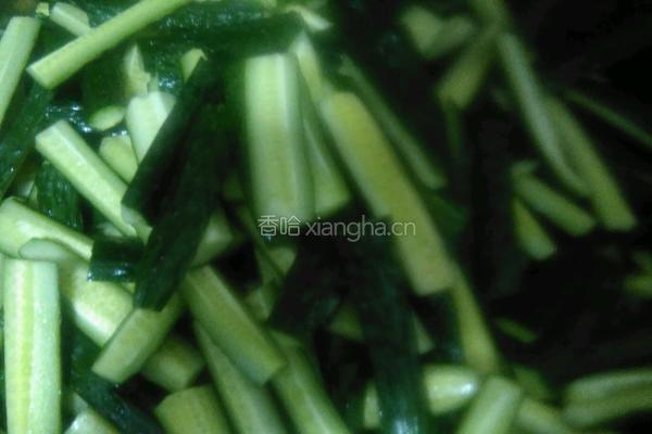 酱黄瓜的做法图解2
