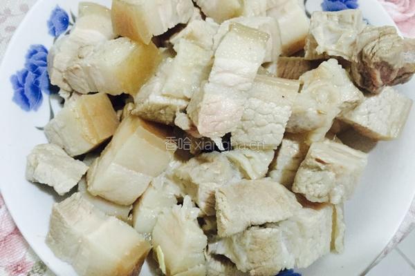 腐竹春笋烧肉的做法图解3
