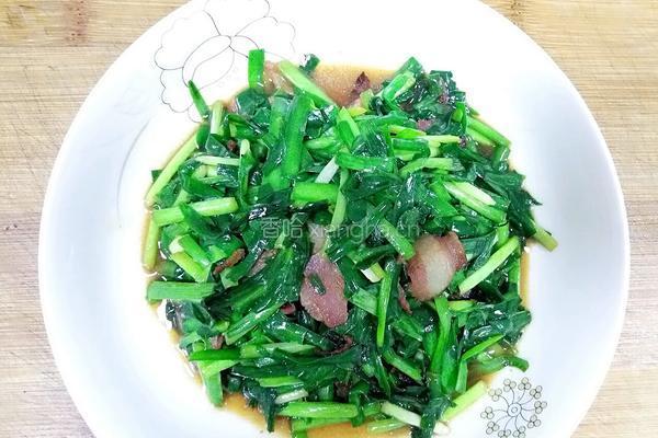 韭菜炒培根的做法图解4