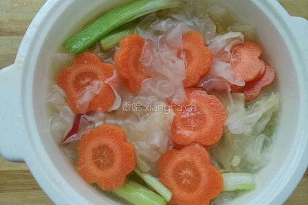 泡银耳的做法图解5
