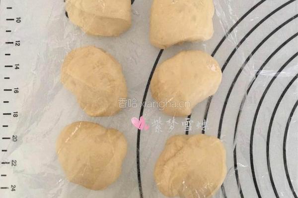豆沙面包的做法图解9