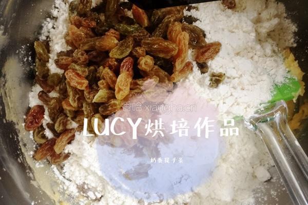 奶香提子条的做法图解5