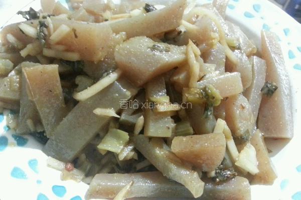 酸菜炒魔芋的做法图解4