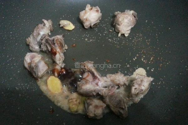 萝卜排骨汤的做法图解5
