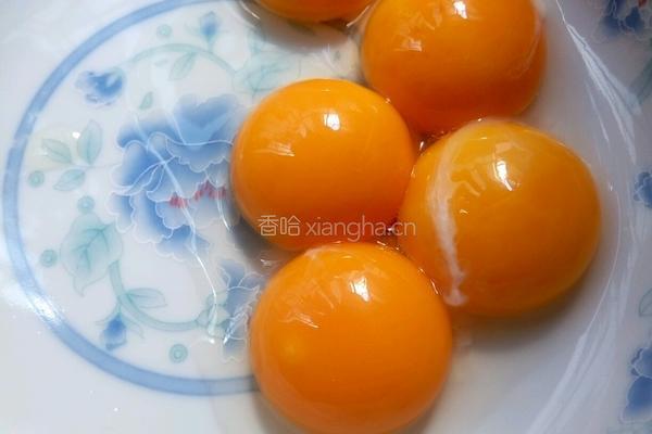 挑战电饭煲蛋糕的做法图解1