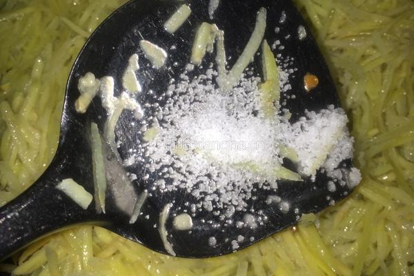 西红柿炒土豆丝的做法图解7