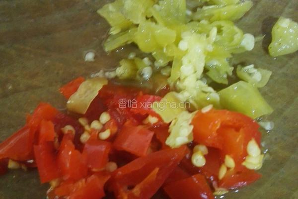 香辣肉末酸豆角的做法图解3