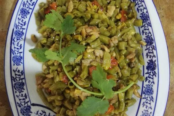 香辣肉末酸豆角的做法图解7