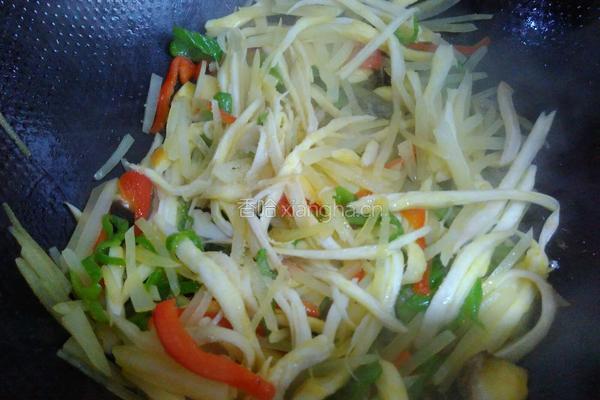 土豆炒鸡腿菇的做法图解7