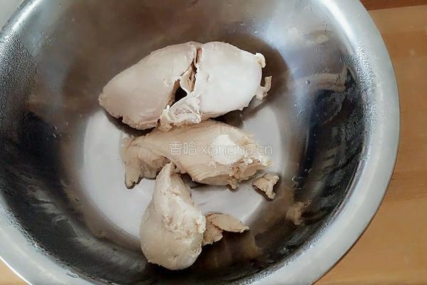麻辣鸡丝的做法图解1