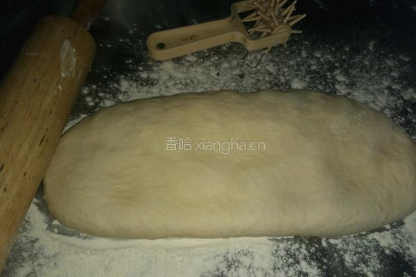 美式蔬菜披薩的做法图解2
