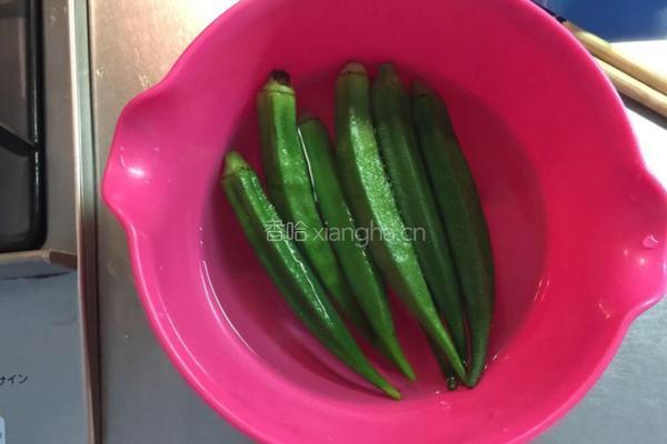 秋葵缀豆腐的做法图解4