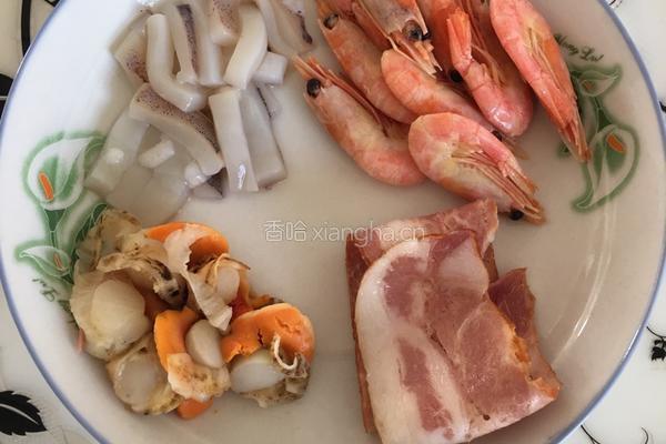 海鲜芝士饭的做法图解1