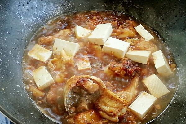 草鱼炖豆腐的做法图解11