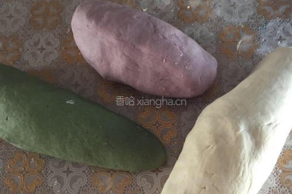 天然彩色牛奶馒头的做法图解2