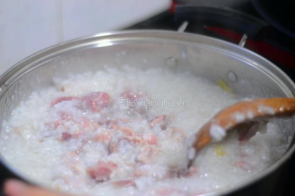 猪肝瘦肉粉肠粥的做法图解3