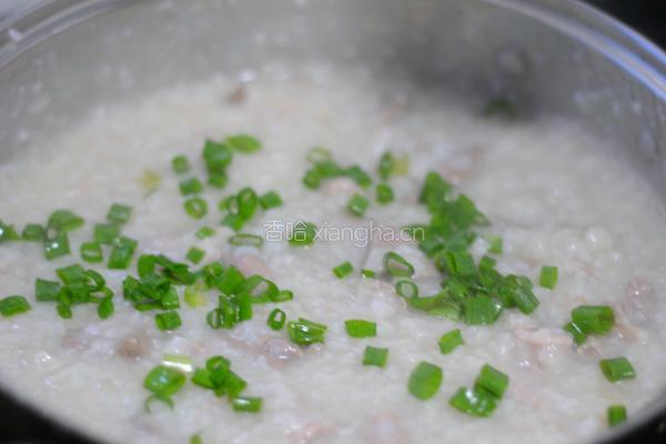 猪肝瘦肉粉肠粥的做法图解4