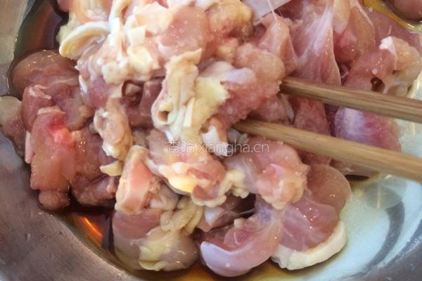 鸡腿沙锅饭的做法图解4