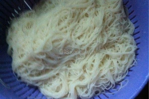 懒人炒粉丝的做法图解3