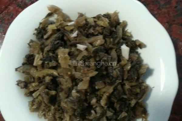 肉圆酸菜面的做法图解2