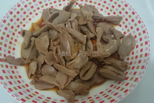 酸豆角炒鸡杂的做法图解3