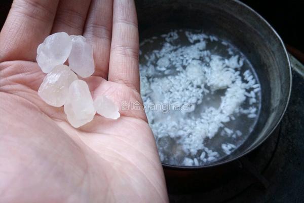 甜酒冲蛋（漂亮）蛋花～街边版的做法图解2