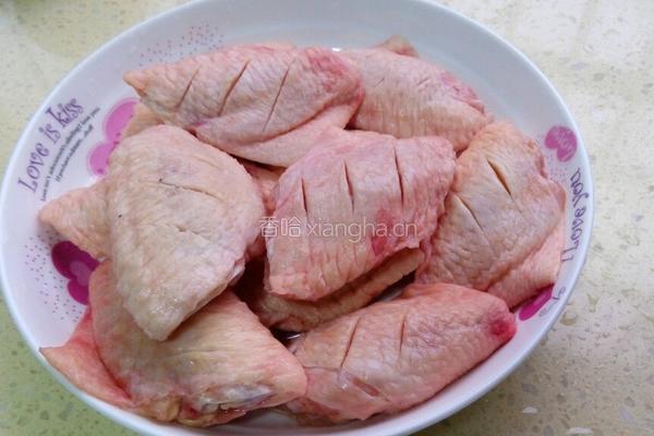 啤酒鸡翅的做法图解1