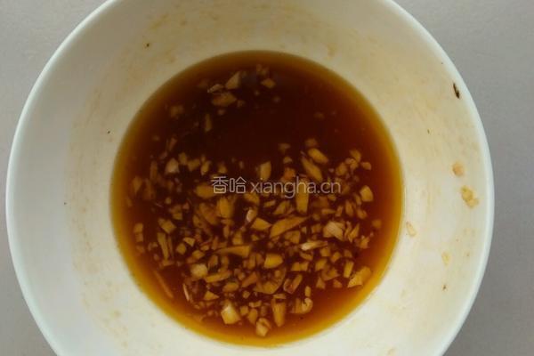 黄豆拌豆苗的做法图解3