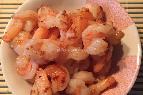菠萝海鲜鸡柳炒黑糙米饭的做法图解6