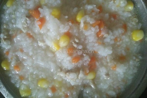玉米胡萝卜粥的做法图解4