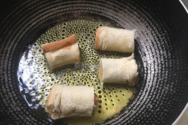 油炸香蕉卷的做法图解5