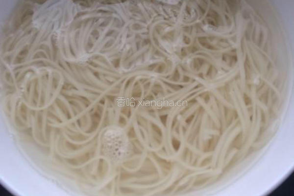 懒人版拌挂面的做法图解5