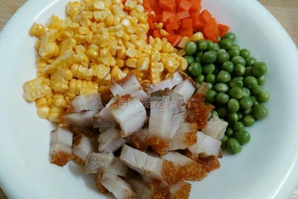 三色烧肉丁的做法图解4