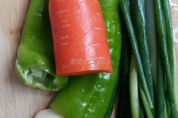 炒凉皮的做法图解1