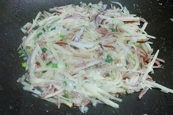 培根土豆丝饼的做法图解3