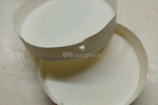 DIY草莓棒棒糖的做法图解3